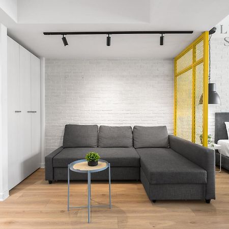 Nyma White Apartments, The Luxury Suites เทสซาโลนิกิ ภายนอก รูปภาพ