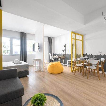 Nyma White Apartments, The Luxury Suites เทสซาโลนิกิ ภายนอก รูปภาพ