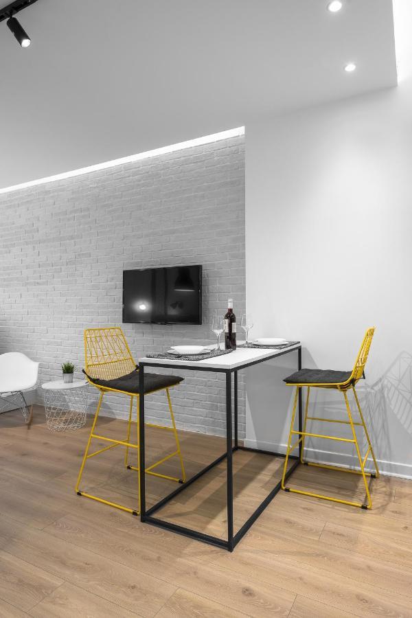Nyma White Apartments, The Luxury Suites เทสซาโลนิกิ ภายนอก รูปภาพ