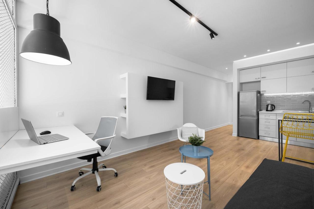 Nyma White Apartments, The Luxury Suites เทสซาโลนิกิ ภายนอก รูปภาพ