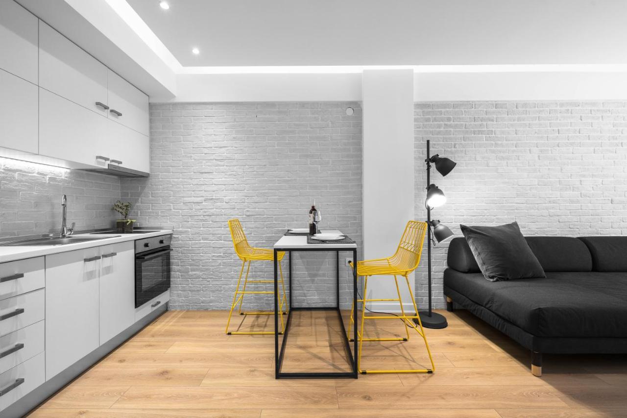 Nyma White Apartments, The Luxury Suites เทสซาโลนิกิ ภายนอก รูปภาพ