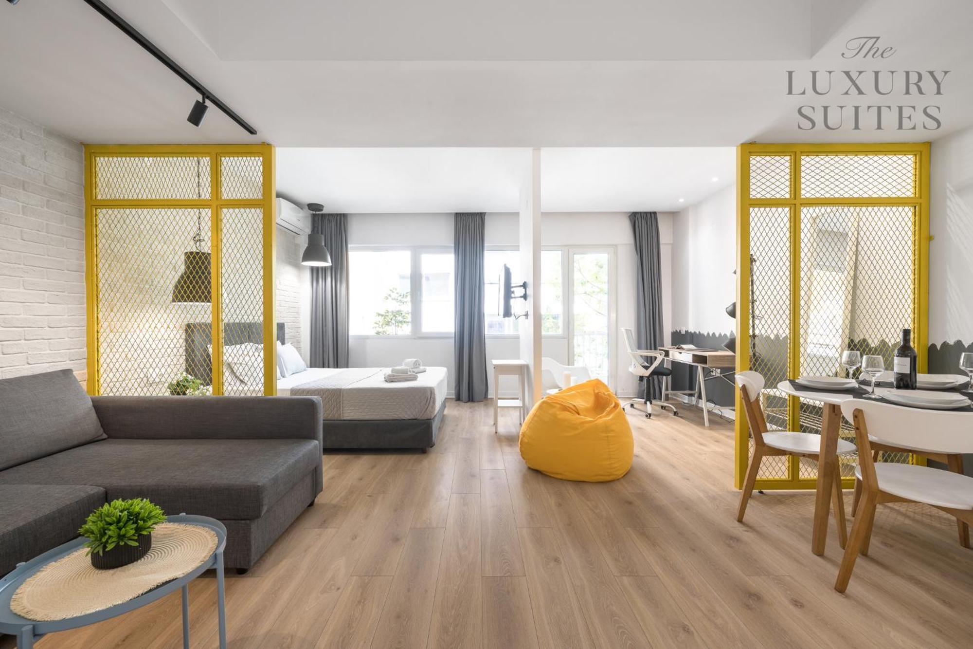 Nyma White Apartments, The Luxury Suites เทสซาโลนิกิ ภายนอก รูปภาพ