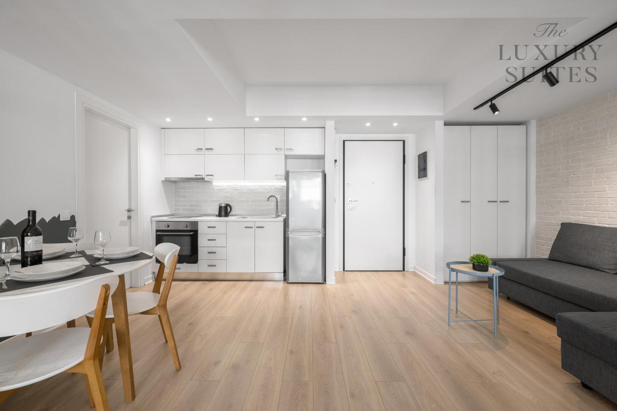 Nyma White Apartments, The Luxury Suites เทสซาโลนิกิ ภายนอก รูปภาพ