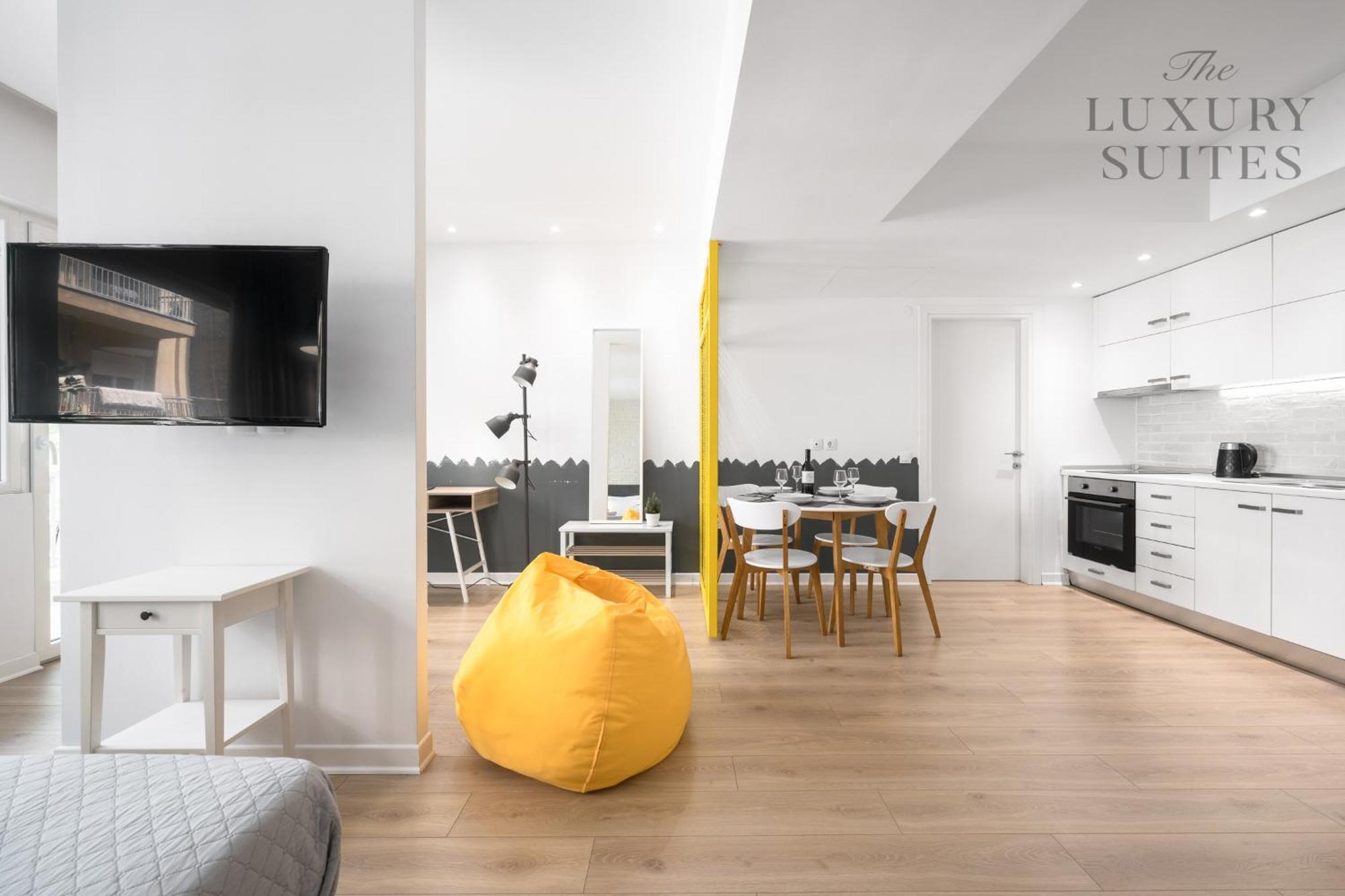 Nyma White Apartments, The Luxury Suites เทสซาโลนิกิ ภายนอก รูปภาพ