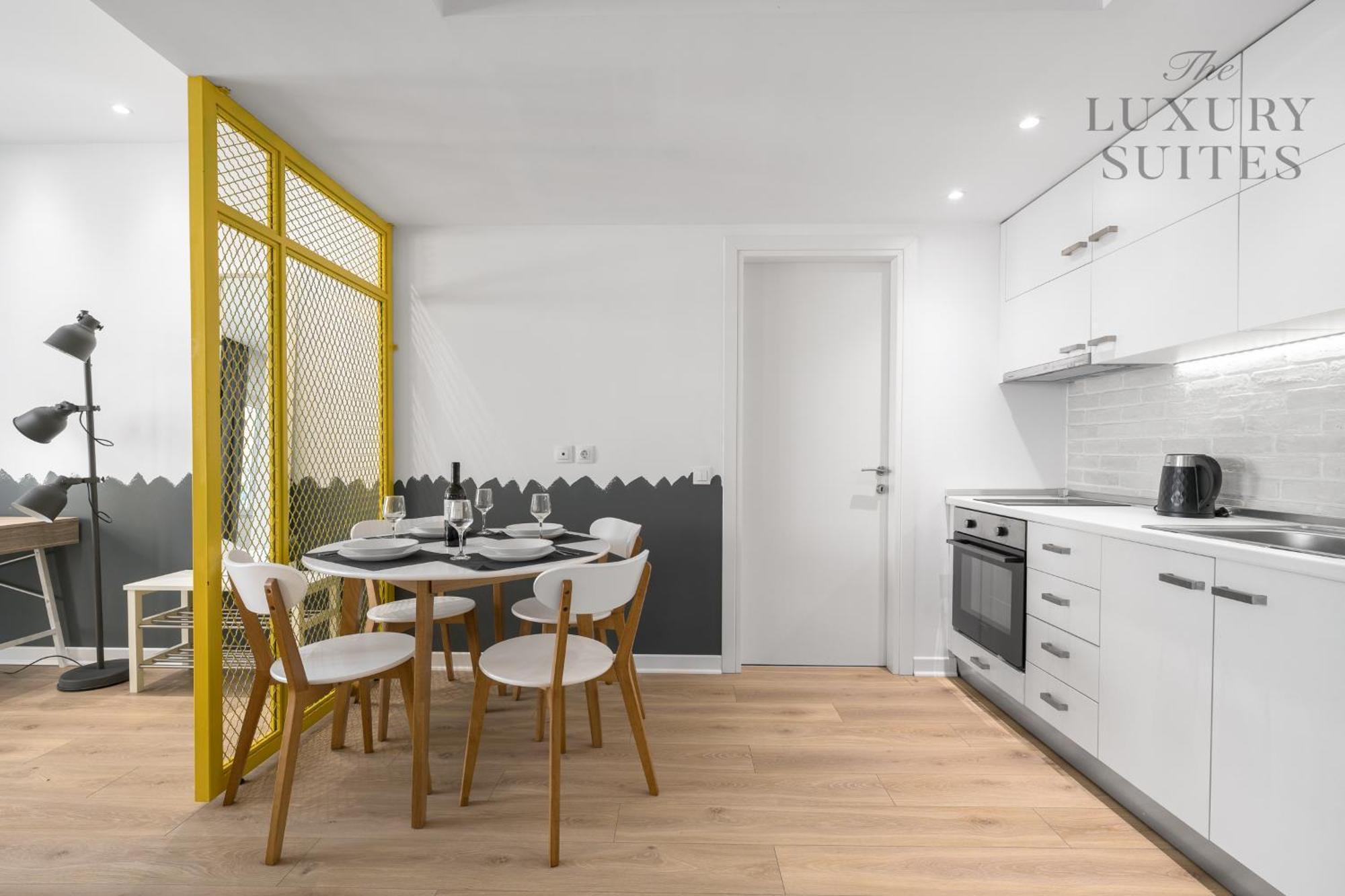 Nyma White Apartments, The Luxury Suites เทสซาโลนิกิ ภายนอก รูปภาพ